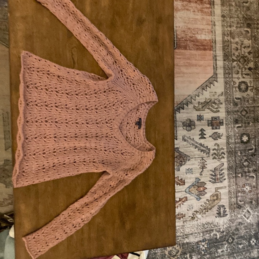 American Eagle Pink Cutout Sweater (Medium)